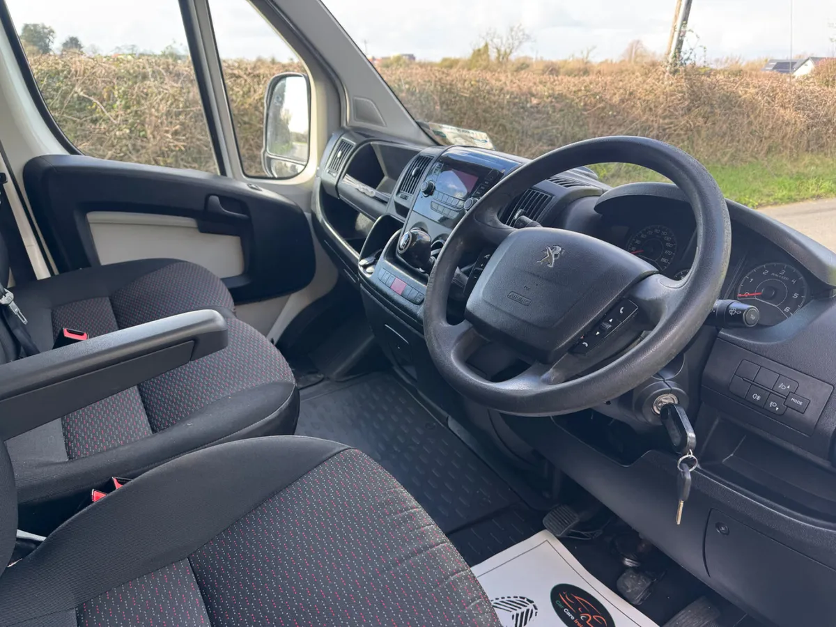 Peugeot Boxer cvrt 2/27 tax 1/27 - Image 4