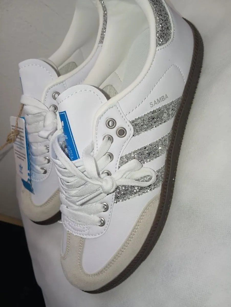 Adidas Samba - Image 1