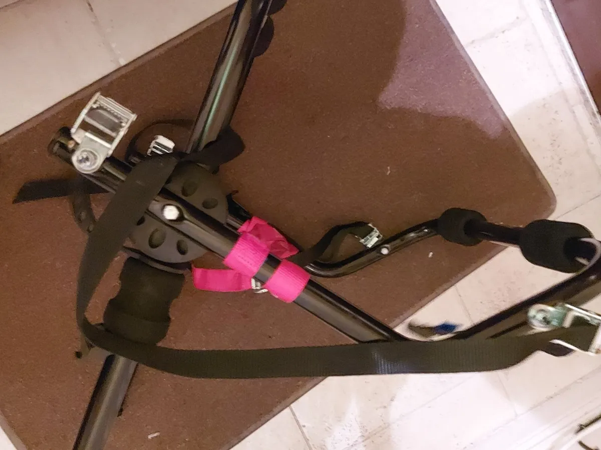 Bicycle Carrier in Excellent Condition Max 2 Bikes - Image 4