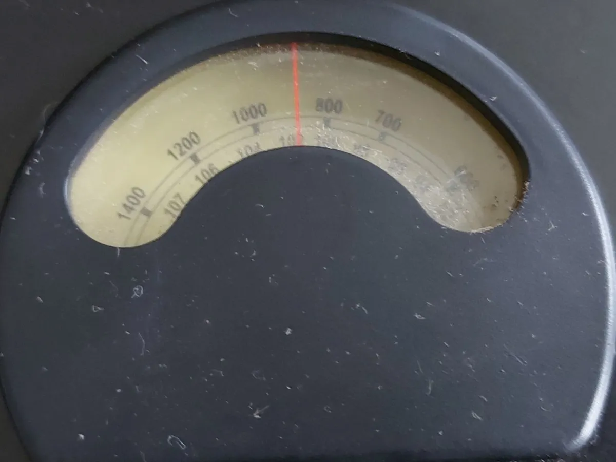 Steepletone AM-FM Radio & Record Player in Case - Image 2