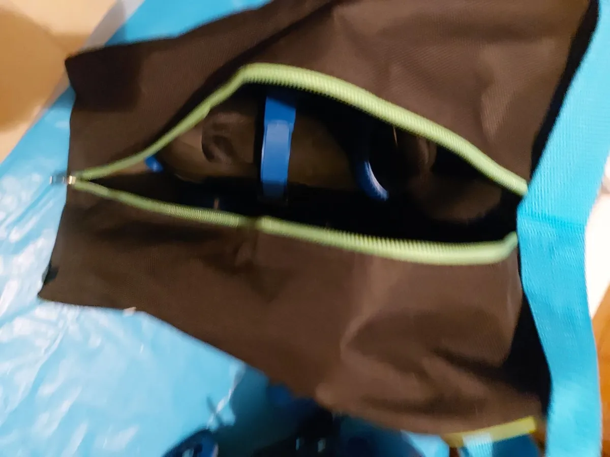 SFR Roller Skates in Carry Bag, Blue, Size 29-32 - Image 2