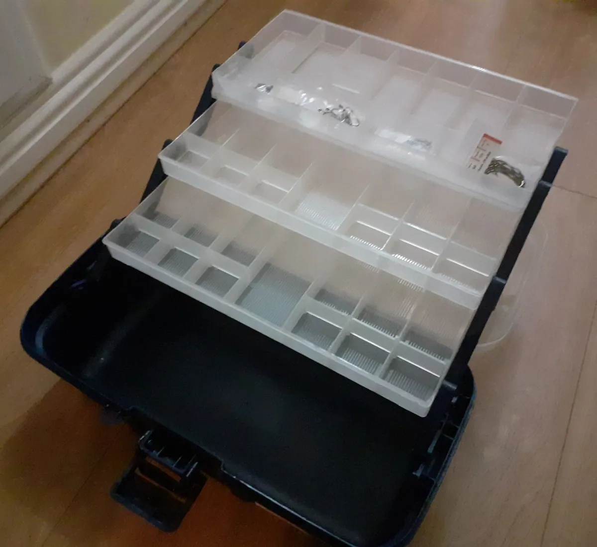 Medium size tackle box blue - Image 2