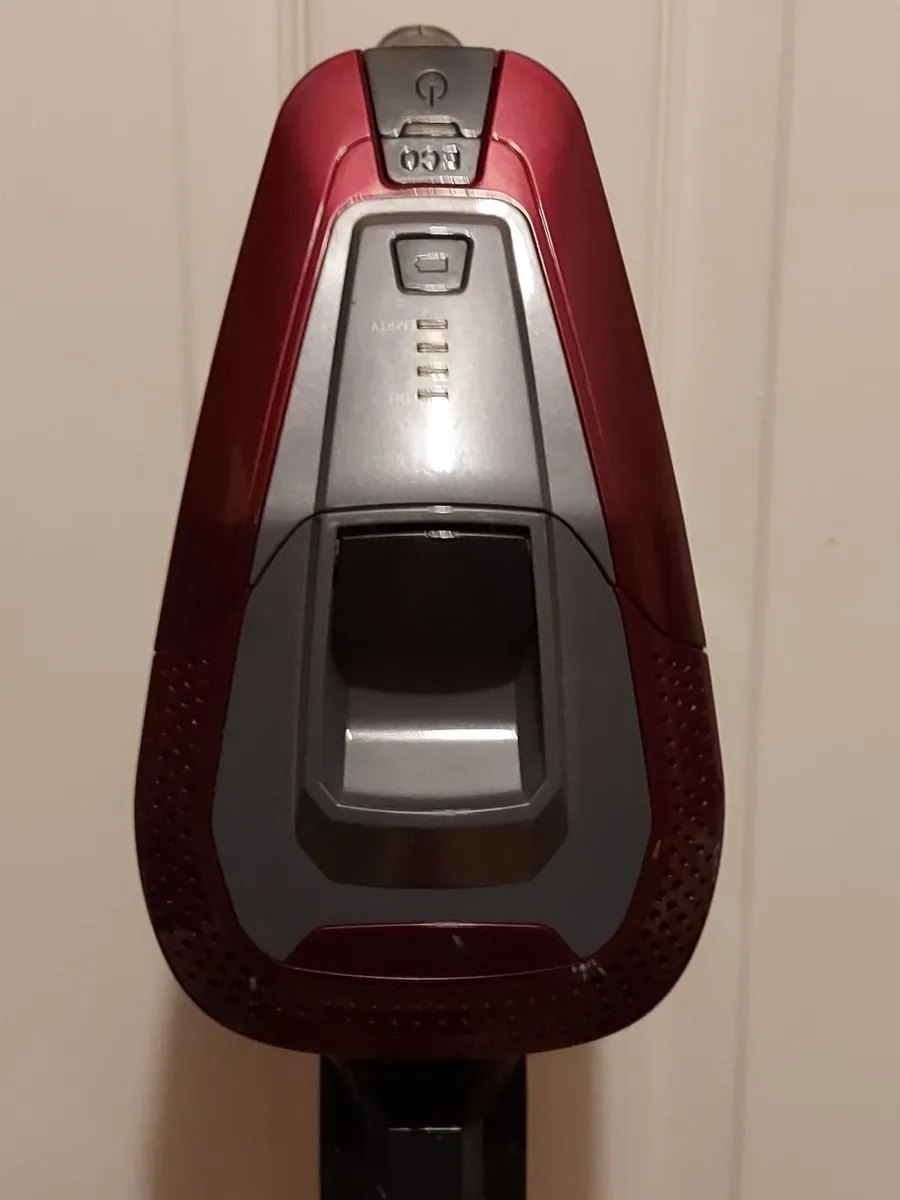 Silvercrest Hoyer Handel vertical vacuum cleaner - Image 3