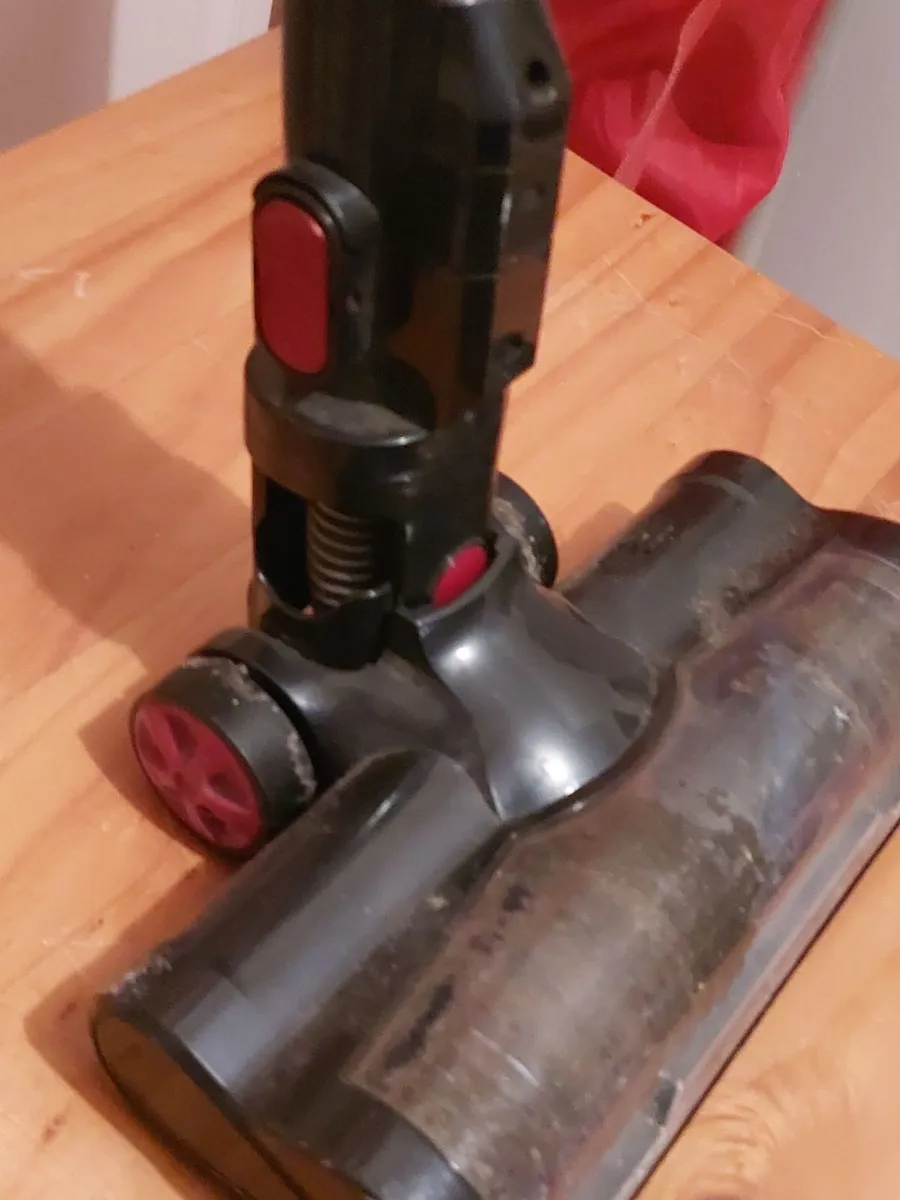 Silvercrest Hoyer Handel vertical vacuum cleaner - Image 4