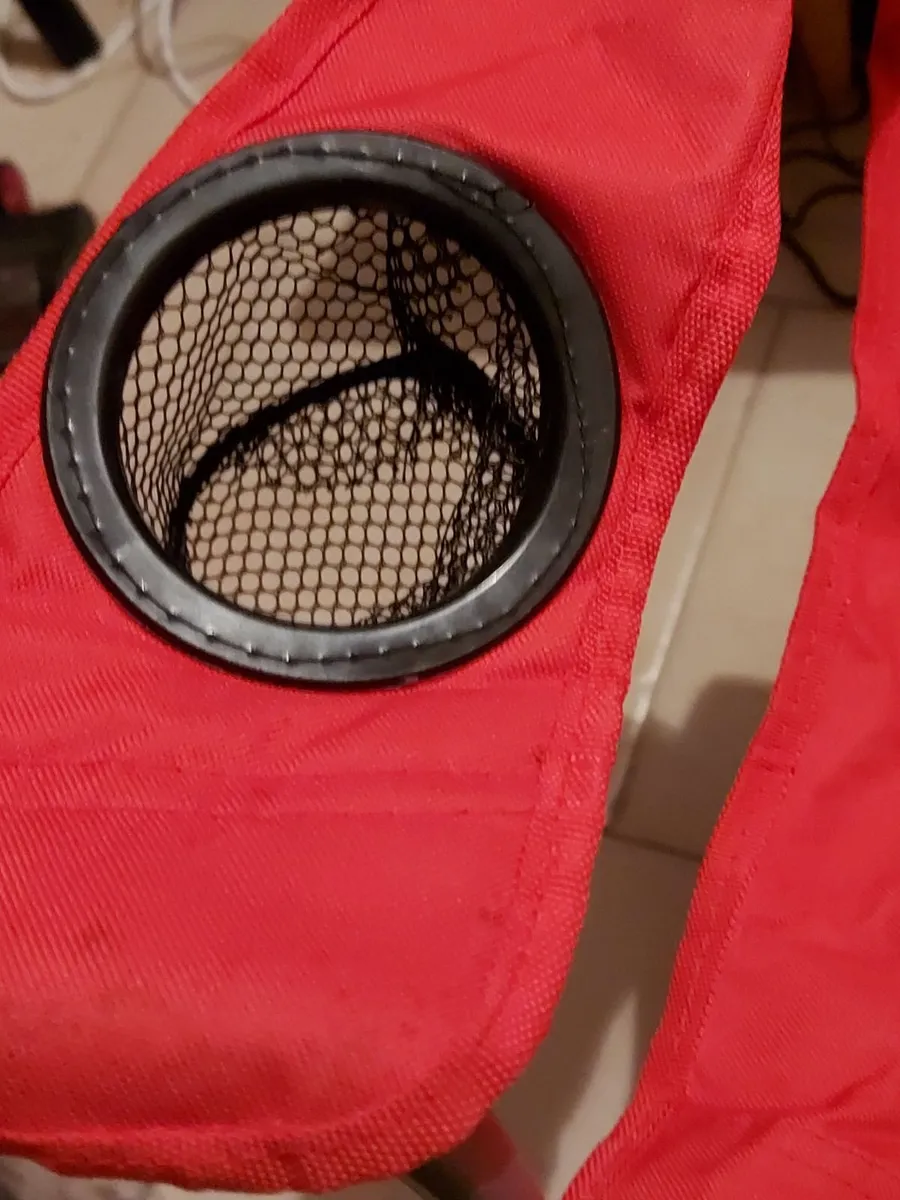 Fold Away Camping Chair with cup holder - Image 4