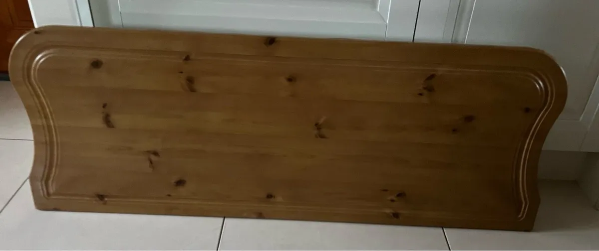 Headboard for Double Bed (4ft 6”) - Image 1