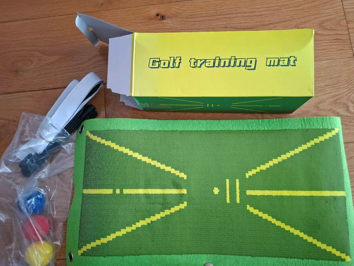 Golf strike training mat - Image 1