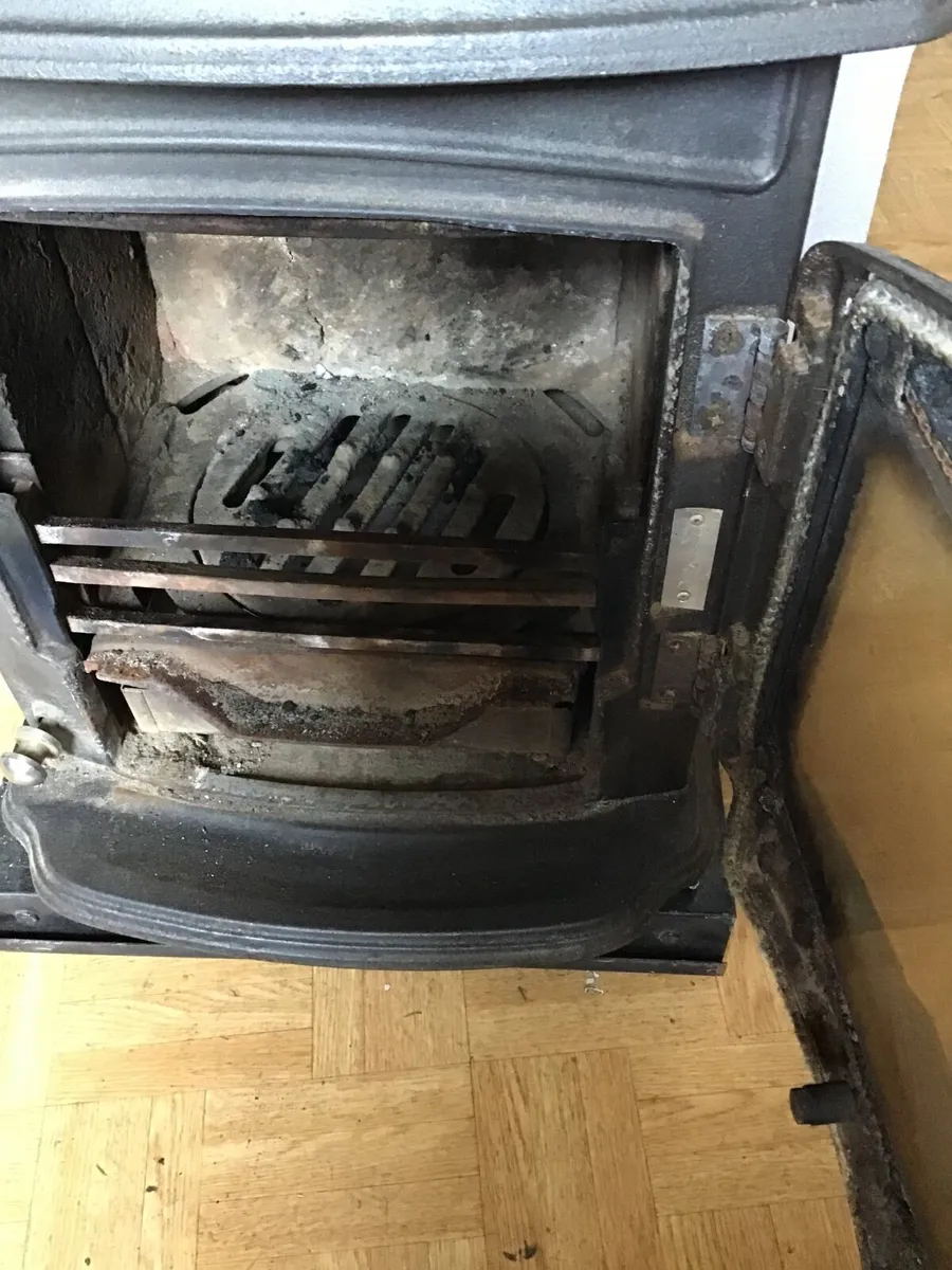 Oisin stove - Image 3