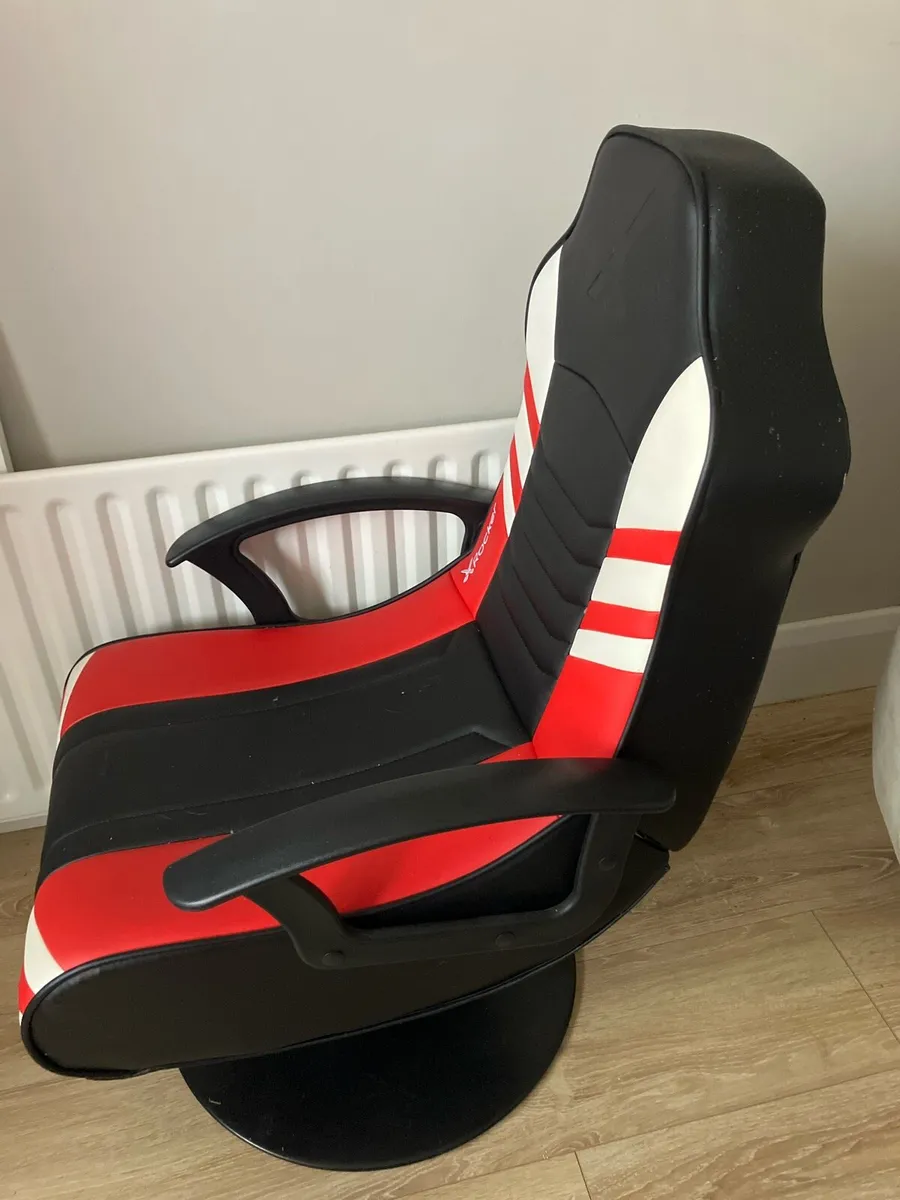 Gamers Chair - Image 2