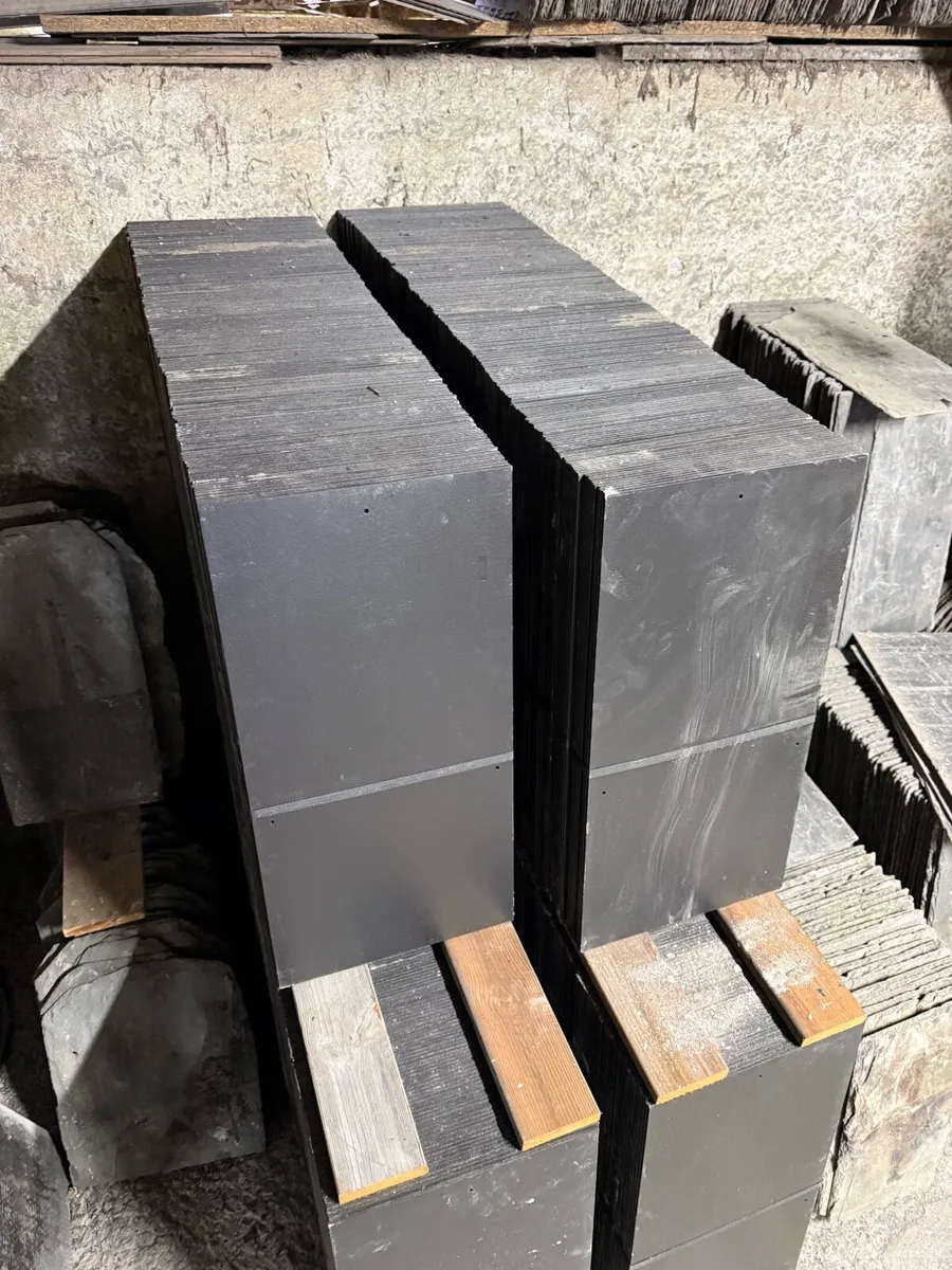 900 New 60x30 fibre cement slates - Image 1