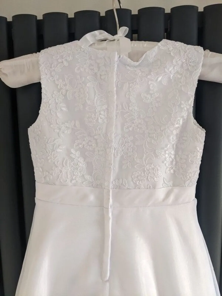 Communion dress - Image 4