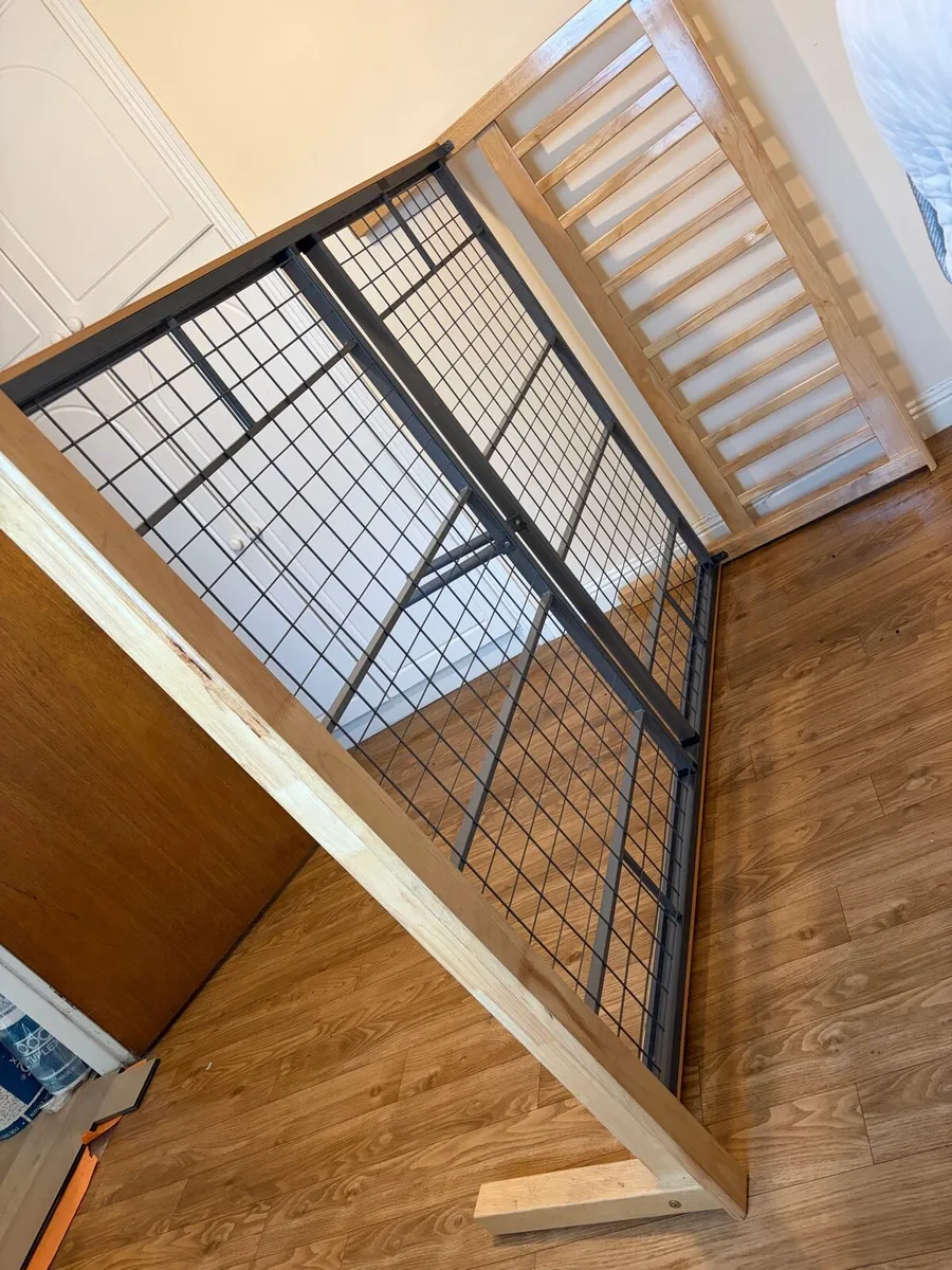 4ft6 Bedframe - Image 3