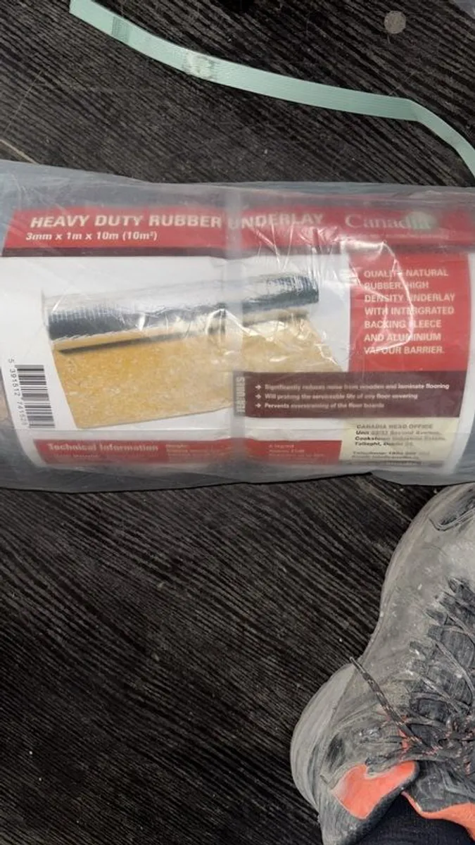 Herringbone flooring - Image 3