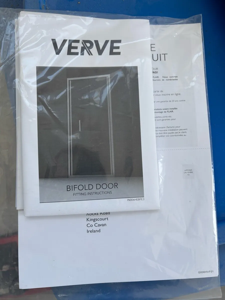 Black shower door - Image 2