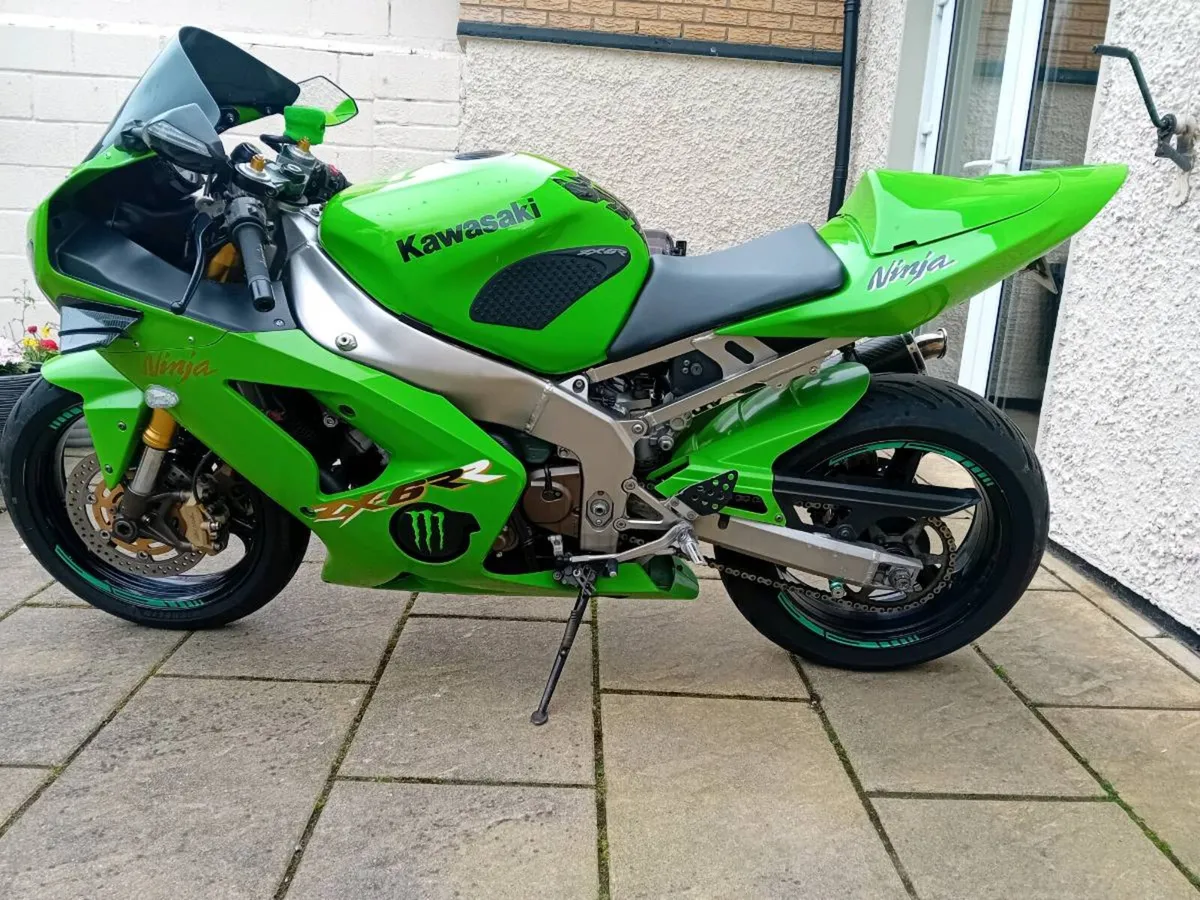 Motorcycle - Image 3