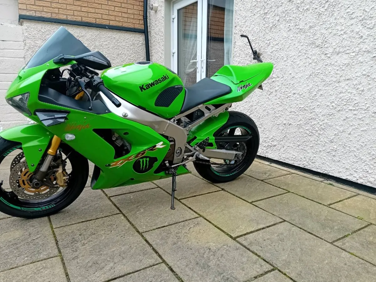 Motorcycle - Image 4