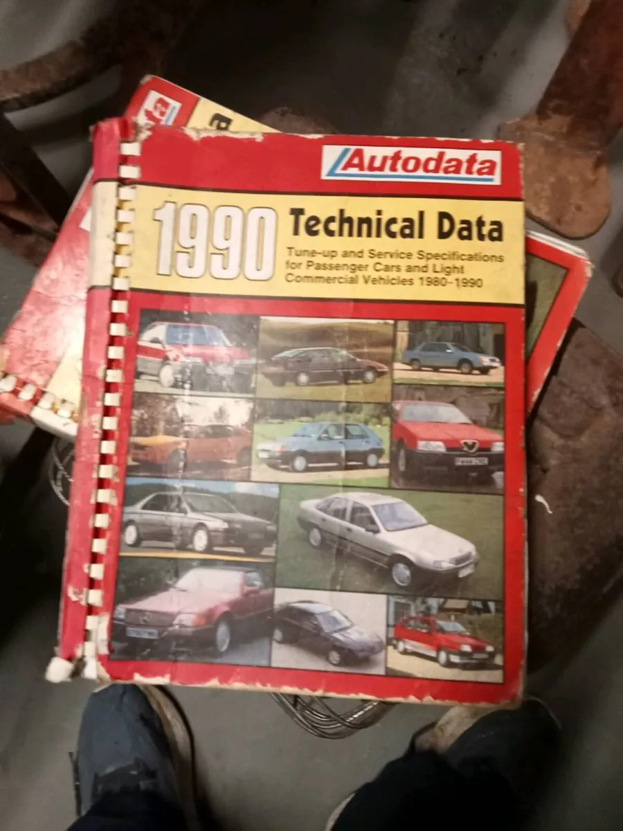 Four old car books - Image 1