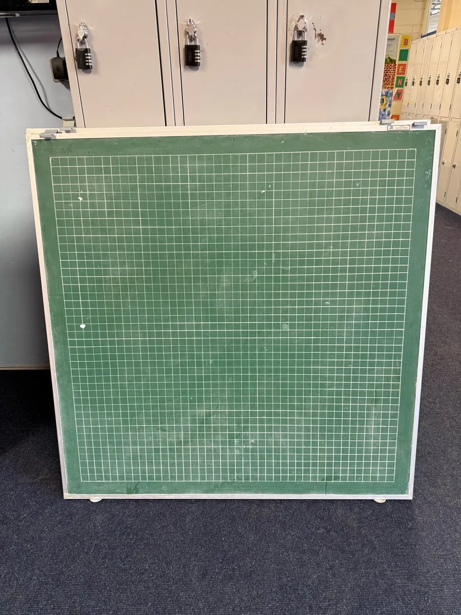 Chalkboards - Double-Sided (120cm x 120cm) - Image 1