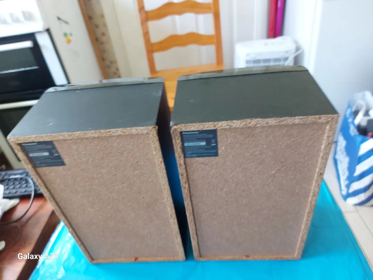 Panasonic Music Centre with Philips Speakers - Image 2
