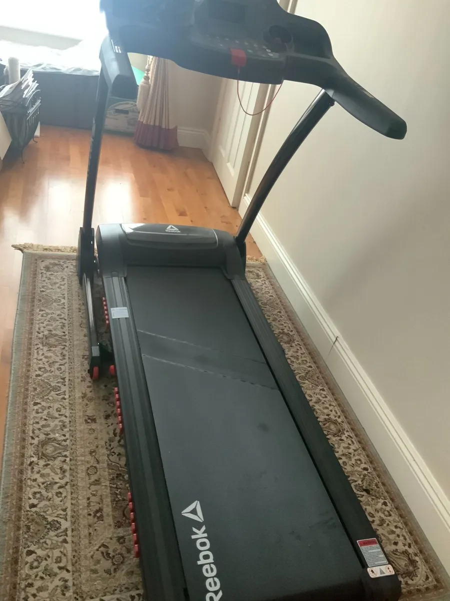 Reebok TFT Treadmill - Image 2