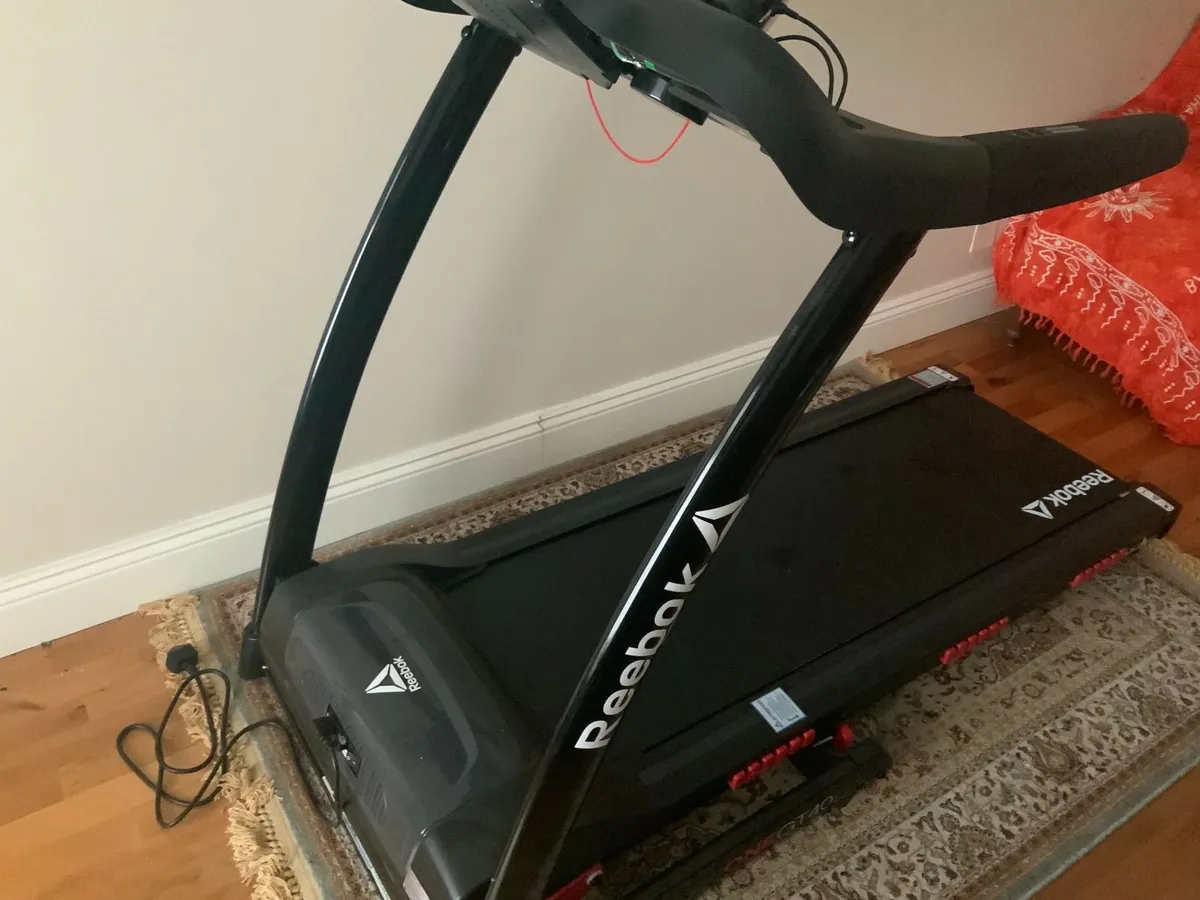 Reebok TFT Treadmill - Image 4