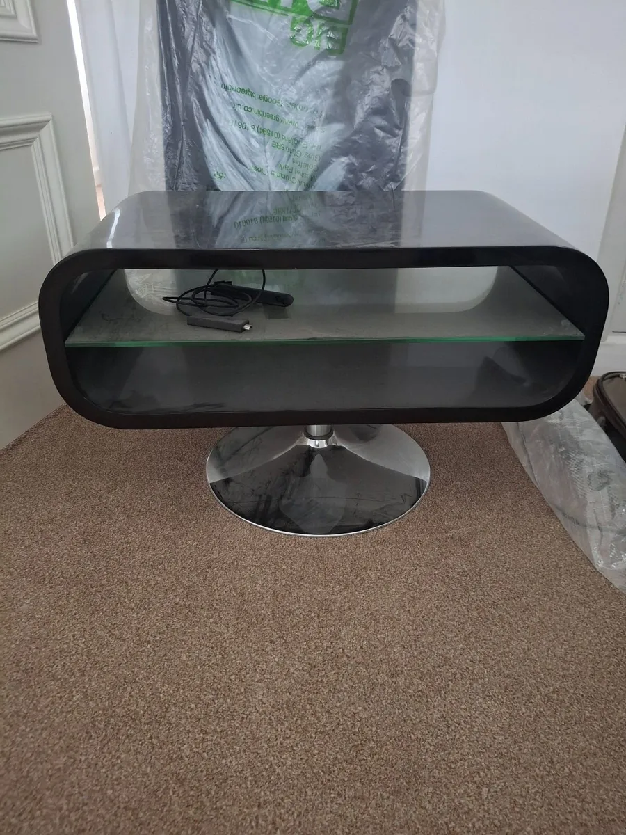 Ladies bike used once - Image 3