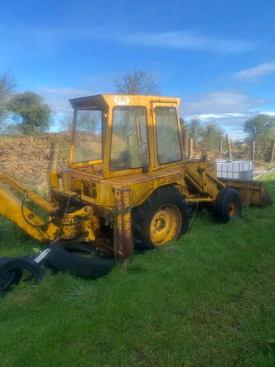 Ford 550 jcb backhoe - Image 3