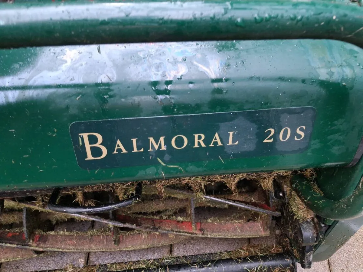 Balmoral 20s  cylinder mower - Image 2