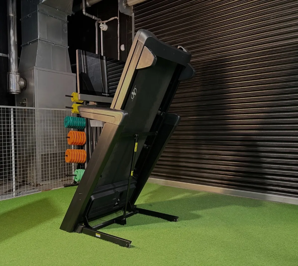 NordicTrack 2950 Treadmill - Image 2