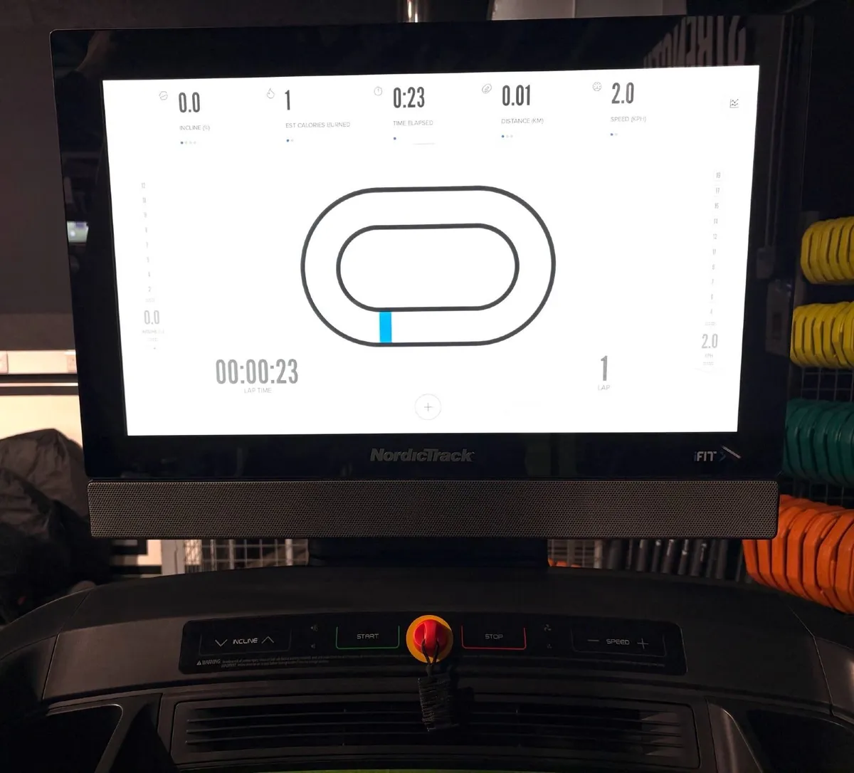 NordicTrack 2950 Treadmill - Image 4