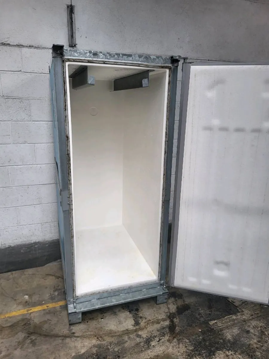 Storage units - Image 2