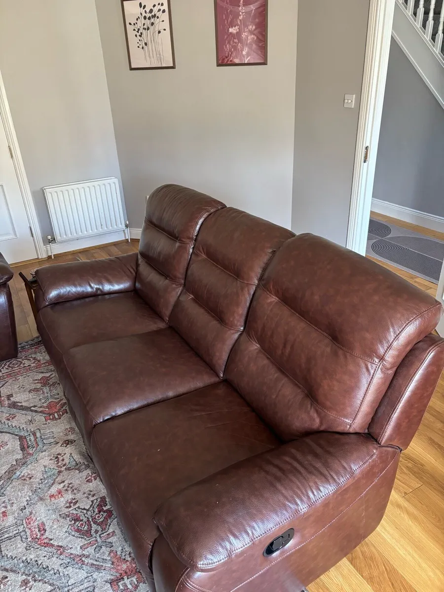 Recliner Couch - Image 3