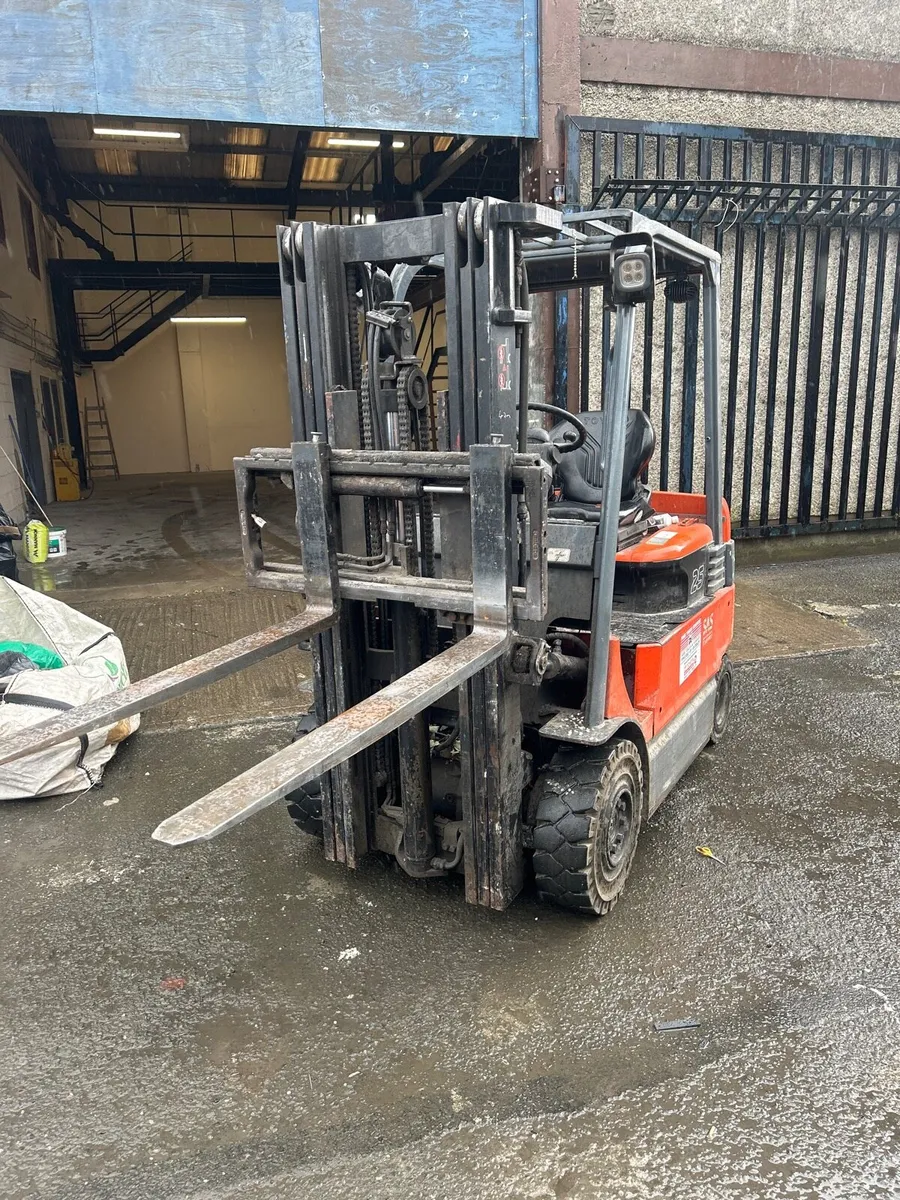 Forklift - Image 1