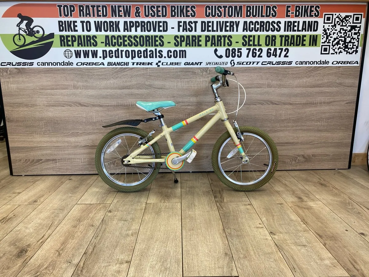Raleigh (like new) - Image 1
