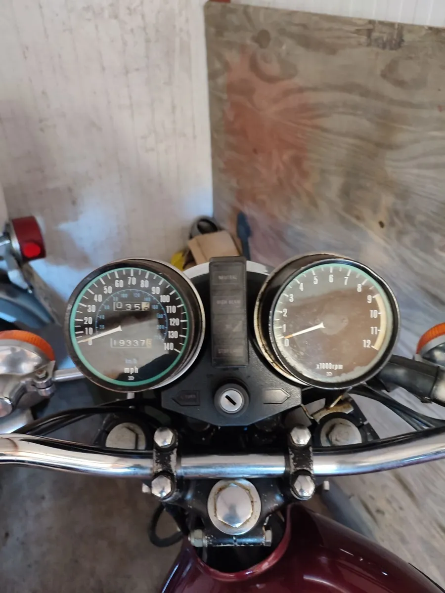 Kawasaki KZ650B1 1977 - Image 3