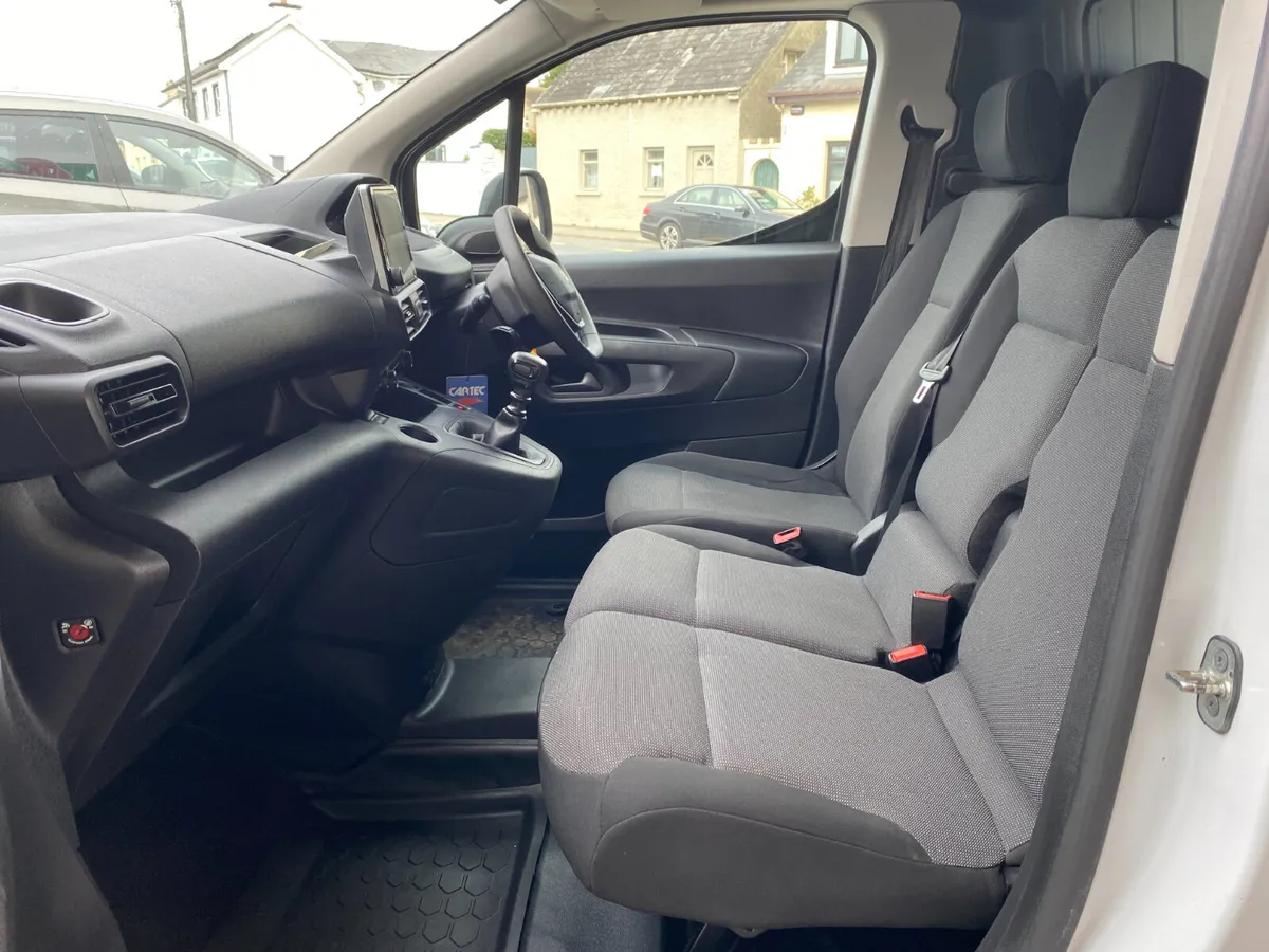 Peugeot Partner Active Plus 1.5HDI 100hp 1000KG - Image 4