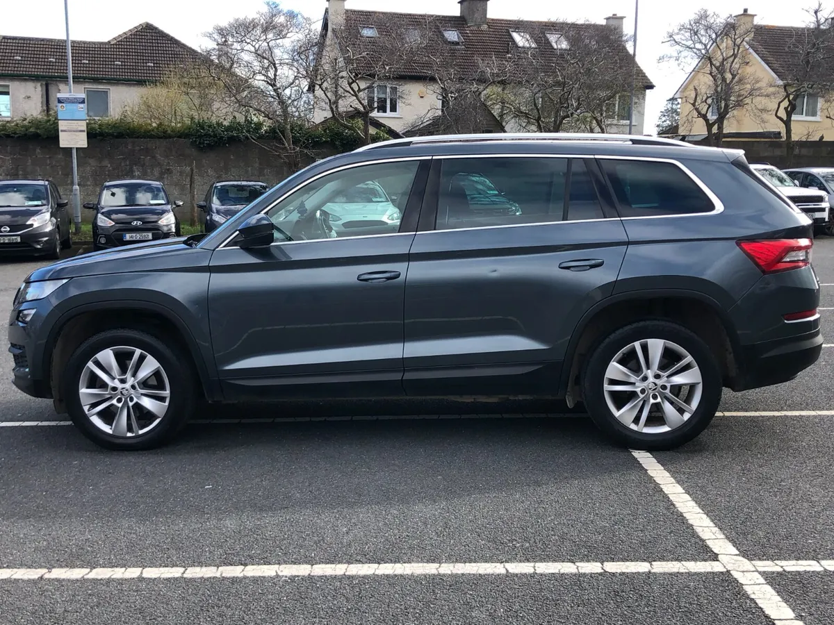 2.0TDI AUTOMATIC,7SEATER,INSURANCE CLAIM - Image 2