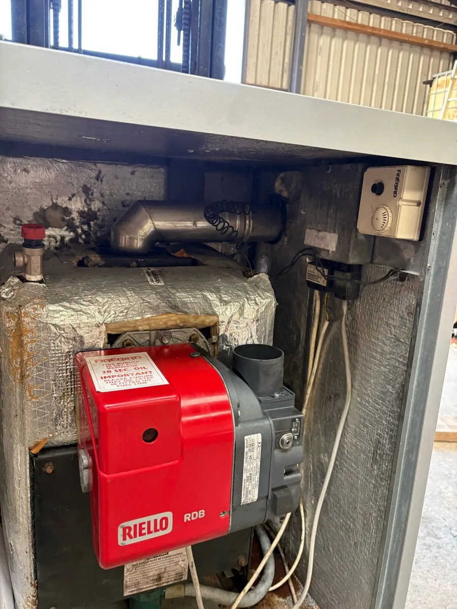 Firebird 26kw condenser oil boiler - Image 3