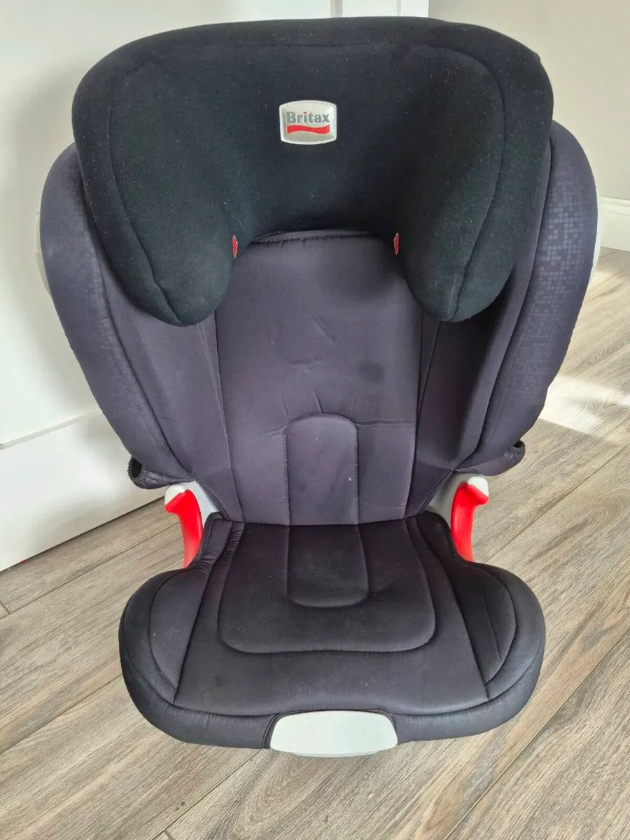 Britax Isofix Front Facing Car seat - Image 1
