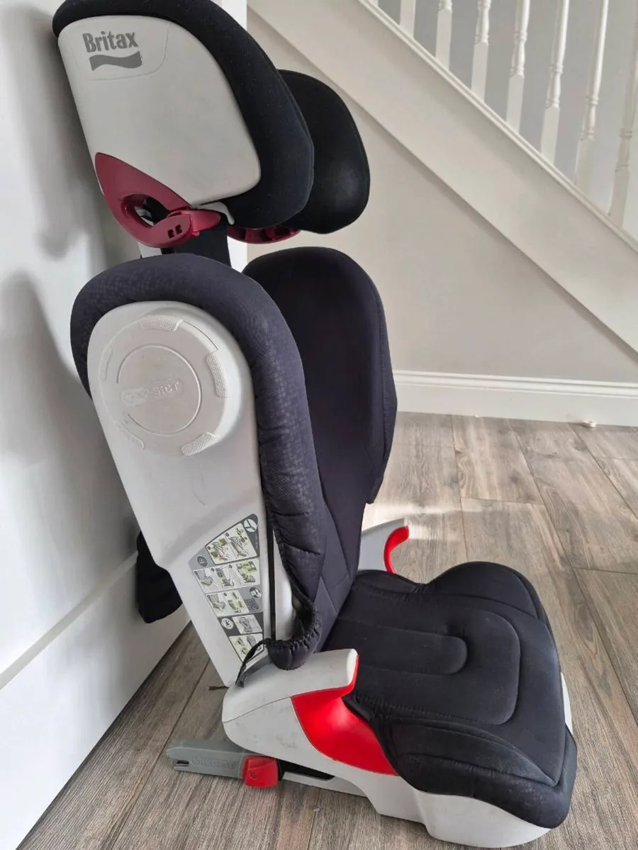 Britax Isofix Front Facing Car seat - Image 3