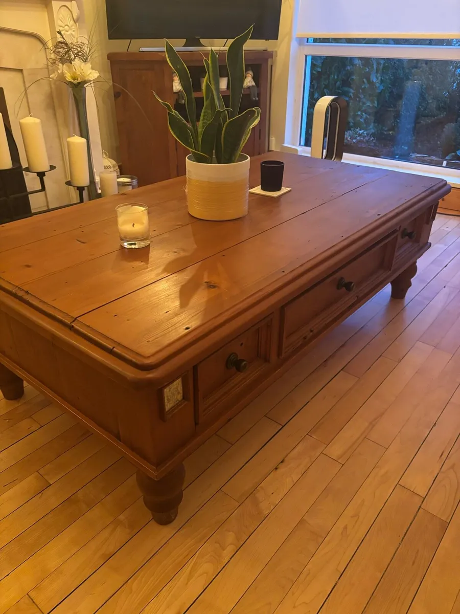 Coffee Table Mexican pine