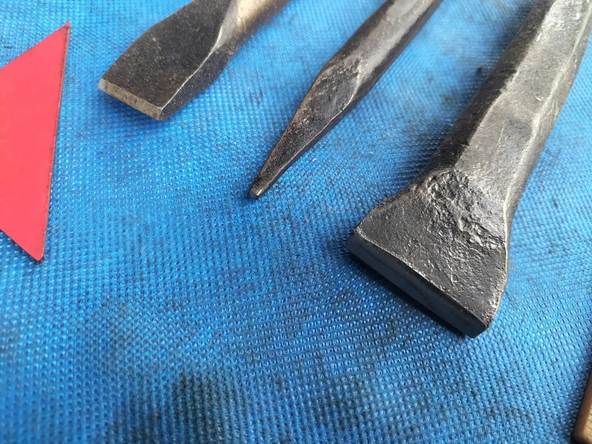 3 Stone Masons Tools - Image 4