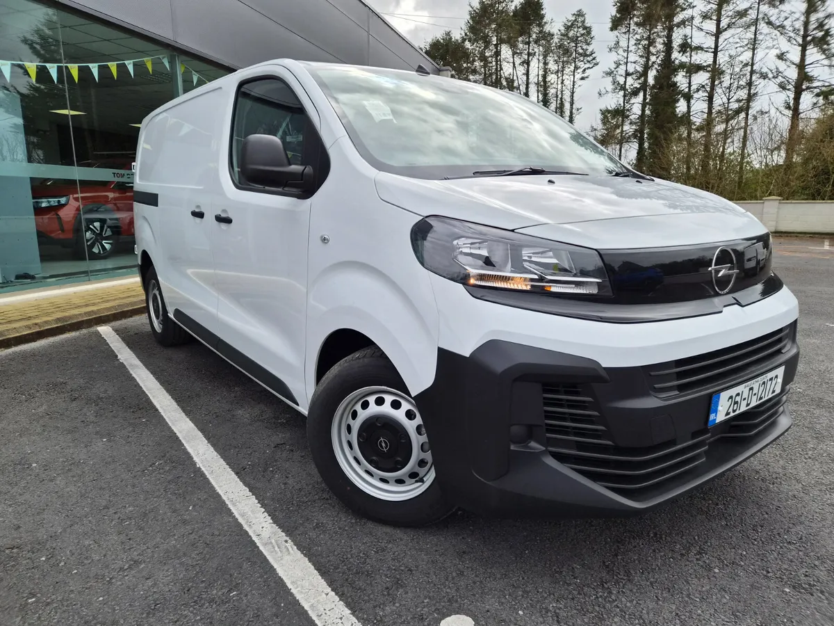New Opel Vivaro 2026 1.5L Diesel Manual - Image 2