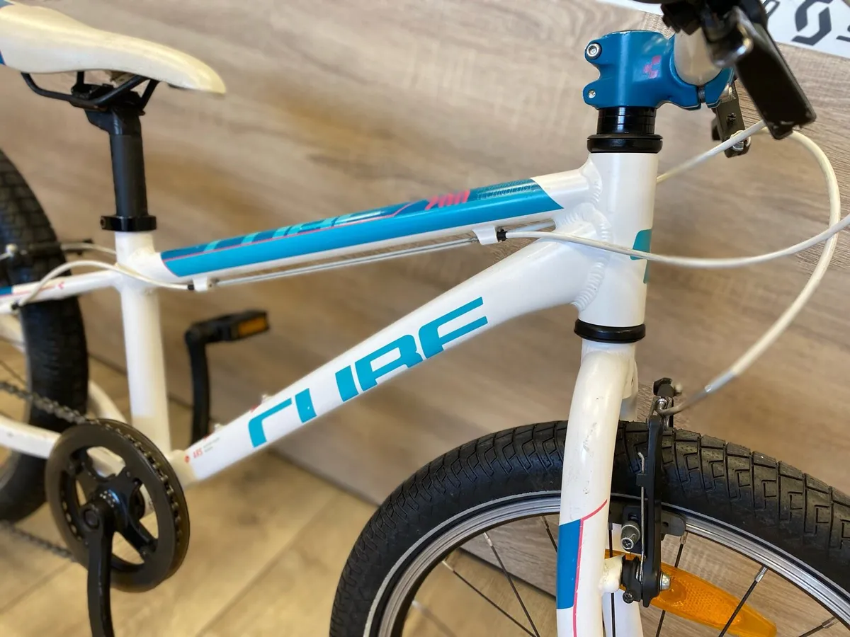 Cube access (like new) - Image 3