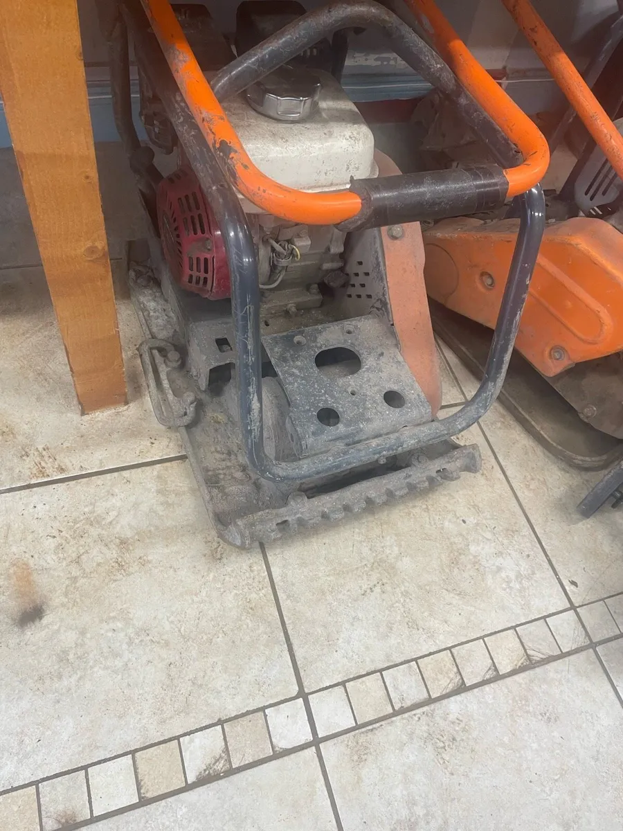 Whacker plate - Image 2