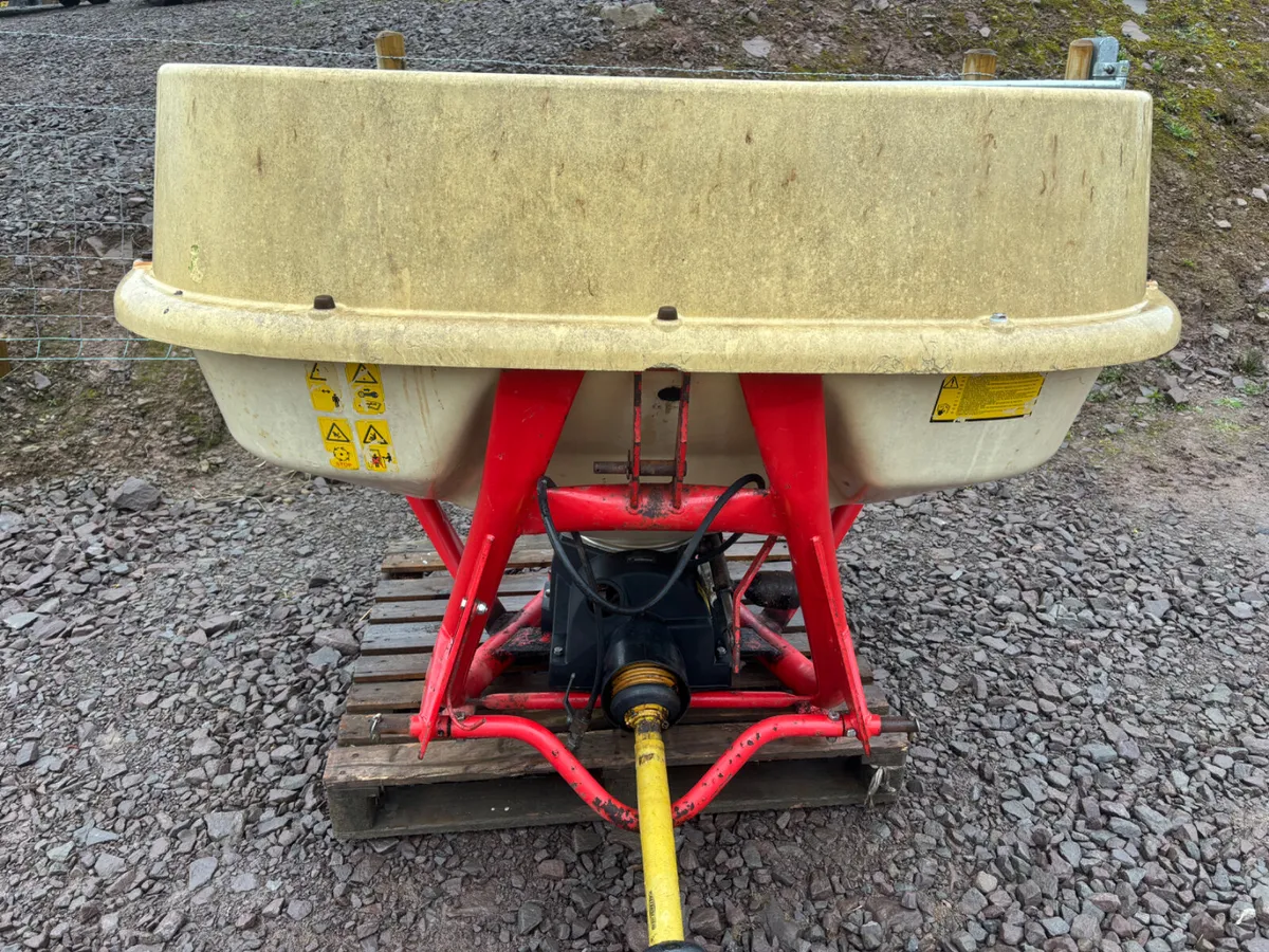 Vicon 1.2 ton wagtail sower - Image 3