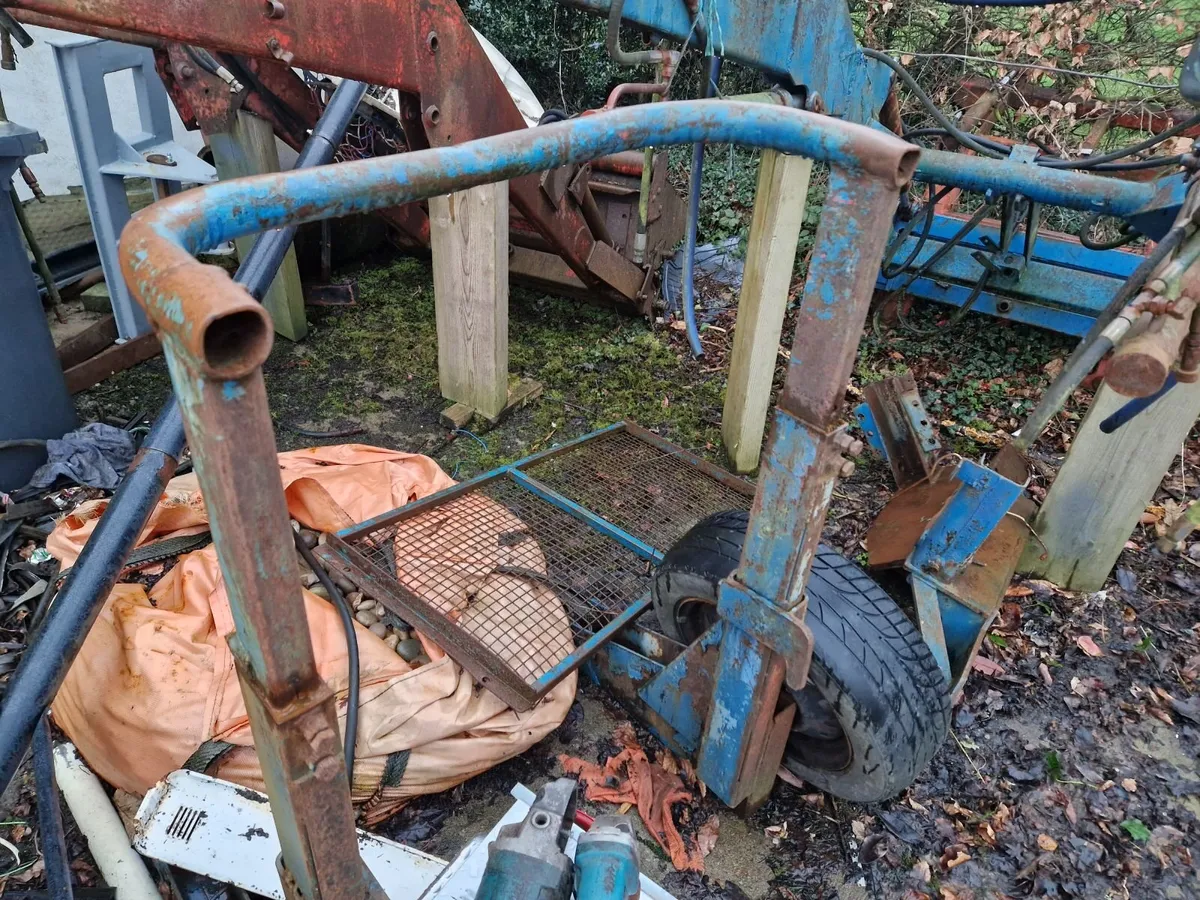 Tanco Loader with sillage grab - Image 4