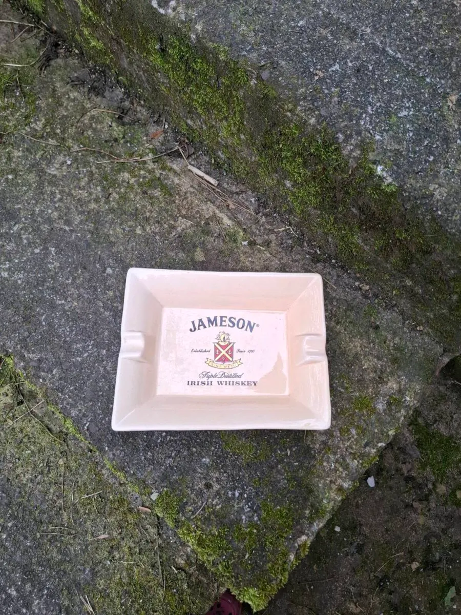 Jameson ashtray - Image 1