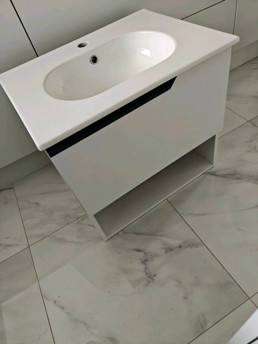 Wall Hung Vanity Basins - Image 4