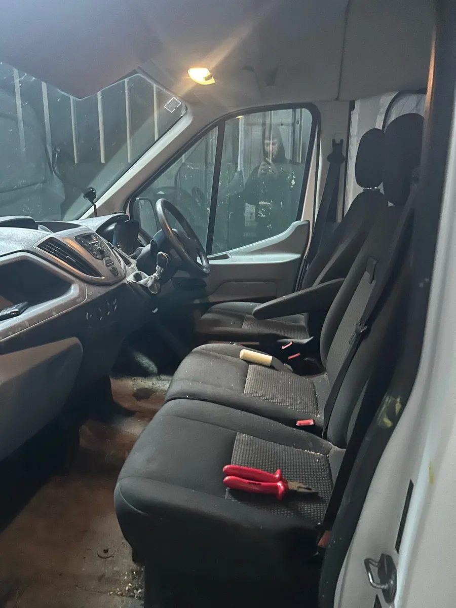 Ford transit crewcab - Image 2